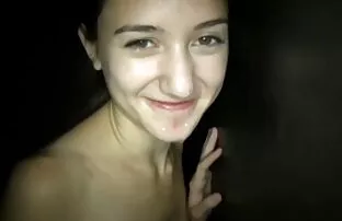 XXX O Shemale é excepcionalmente bonito. eu quero os melhores filme pornô bate Punhetas na piscina.