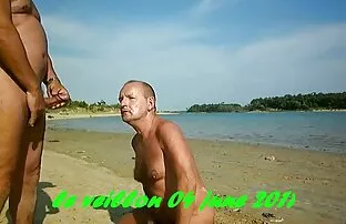 XXX A estrela os melhores video porno do mundo japonesa Marica é railed por um galo preto