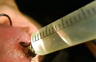XXX O quero assistir os melhores filme pornô brasileiro casal decide fazer sexo no sofá.