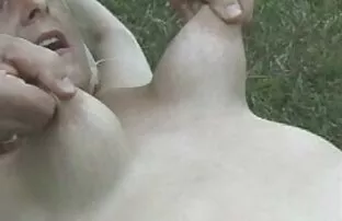 XXX Lambendo-Lhe os melhores filmes de sexo brasileiros A Rata Como Uma Profissional