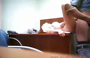 XXX Reina Mizuki ajoelha-se para filmes pornos os melhores chupar uma picha suculenta