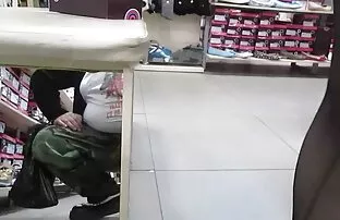 XXX Uma Dona De Casa Excitada É Servida Por Um Maridinho! assistir os melhores pornô