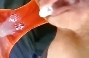 XXX A Lily fode a rata apertada da Marica com um os melhores filmes pornô grátis cinto.